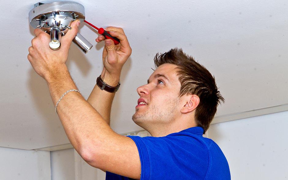cherche électricien pas cher Gargenville